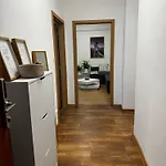 아파트 Spacious 3Br Apt By Bus Station Nivy Mall With Ac 브라티슬라바