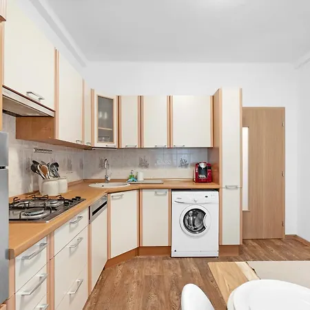 3br Family Close To Bus Station With Ac アパート