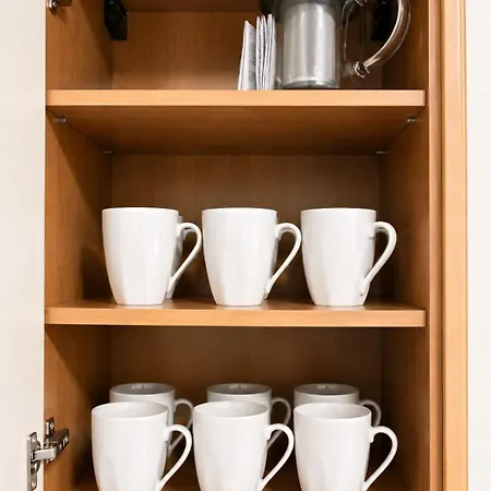 Spacious 3br By Bus Station Nivy Mall With Ac *